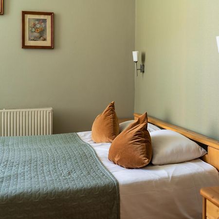 Apartamenti Kurshi Jūrkalne Exterior foto