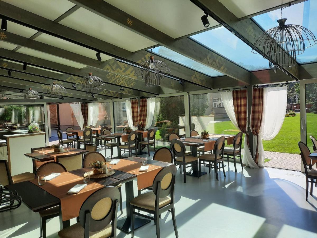 Apartamenti Kurshi Jūrkalne Exterior foto